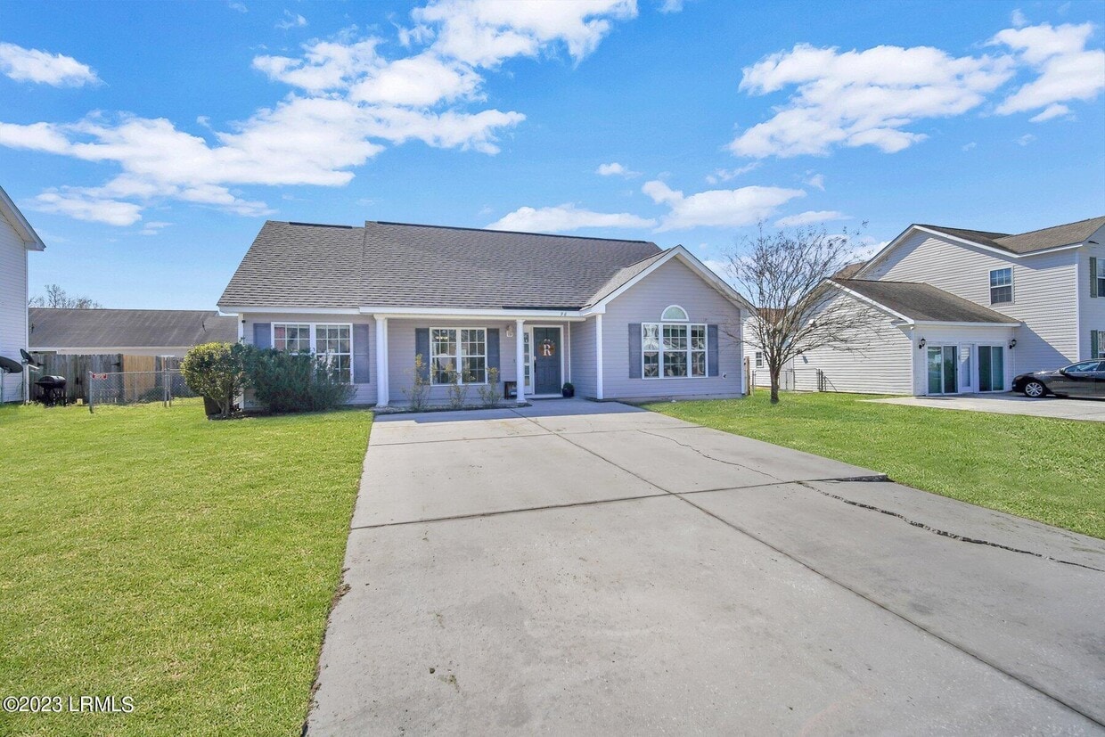 Primary Photo - 96 Wintergreen Dr