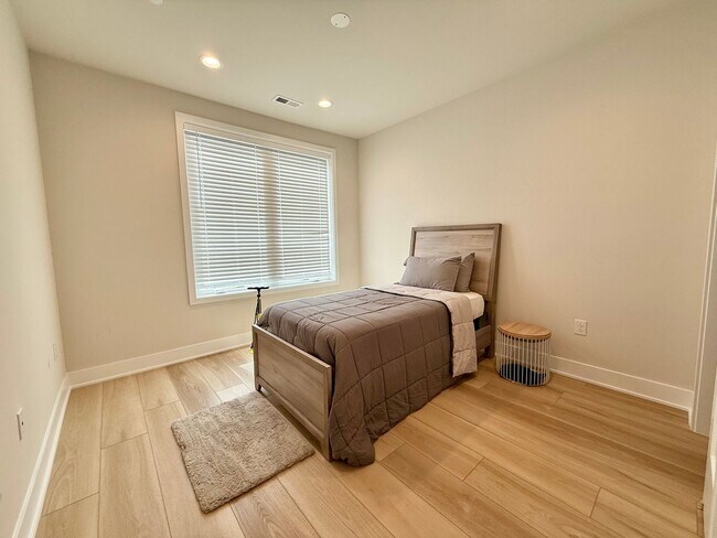 Foto del edificio - 2170 Northbank Pl