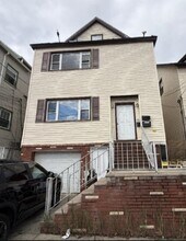 Building Photo - 37 E 49th St
