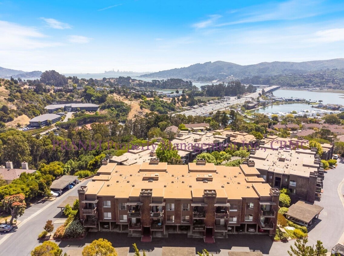 Primary Photo - Bright and Updated Corner Unit Condo with ...