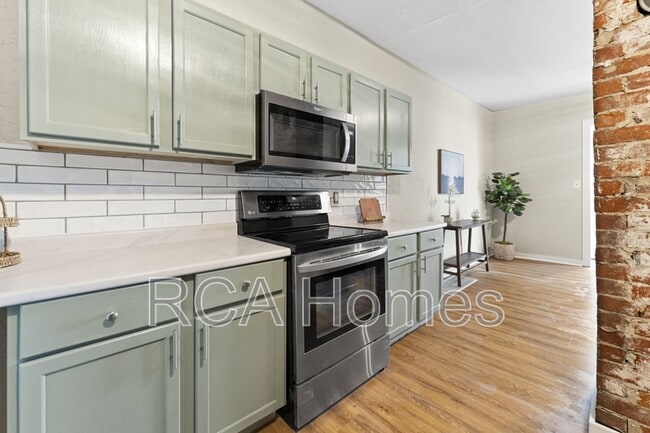 Foto del edificio - 1441 E 11th St