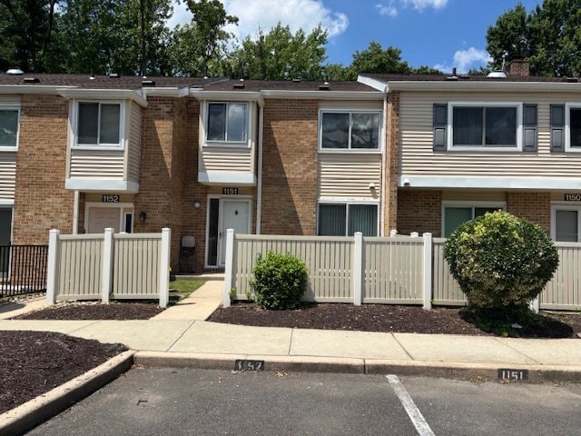 Building Photo - 1151 Golden Pond Ct