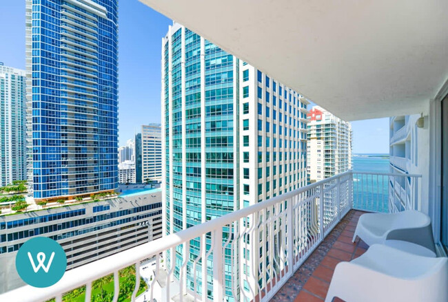 Foto del edificio - 1200 Brickell Bay Dr