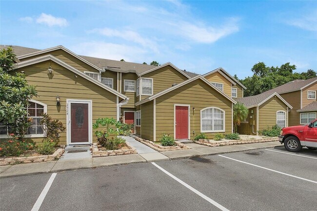 Photo - 2918 Fan Palm Dr Townhome