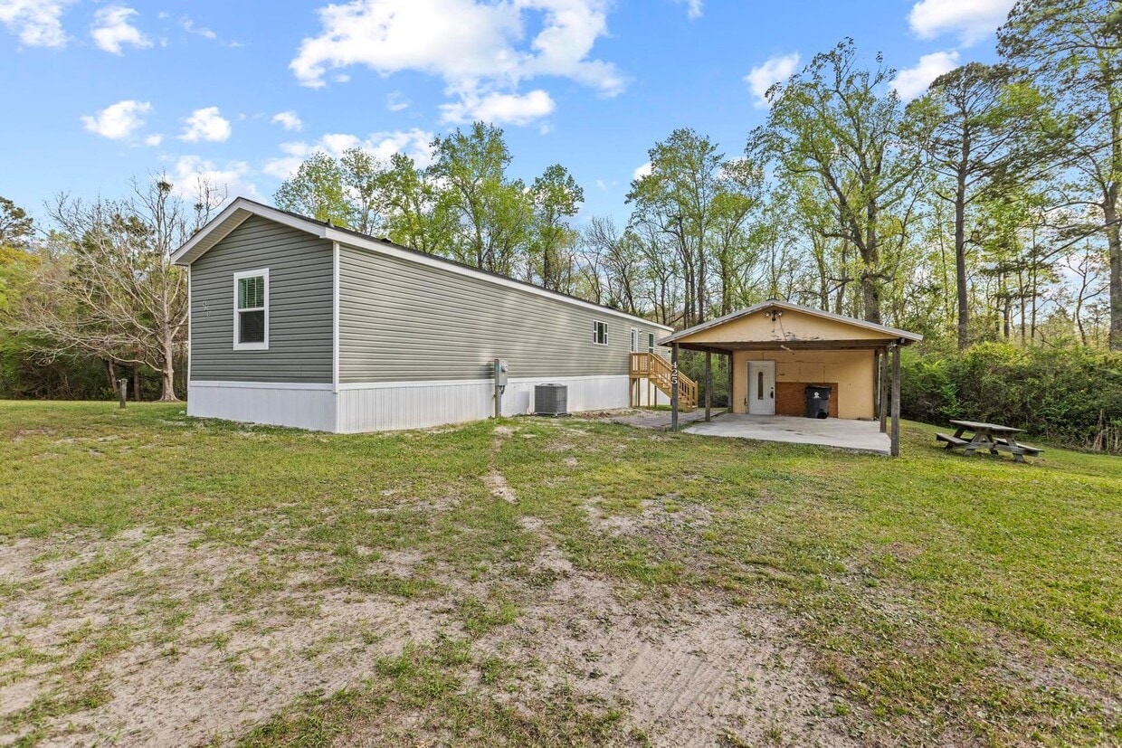 Like New Manufactured Home Available in Hampstead! - Like New Manufactured Home Available in Hampstead!