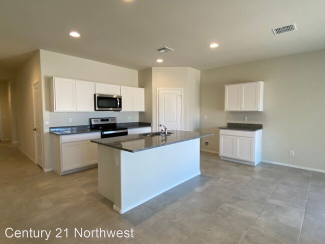 Building Photo - 4 br, 2 bath House - 1156 W Avalon Canyon Dr.