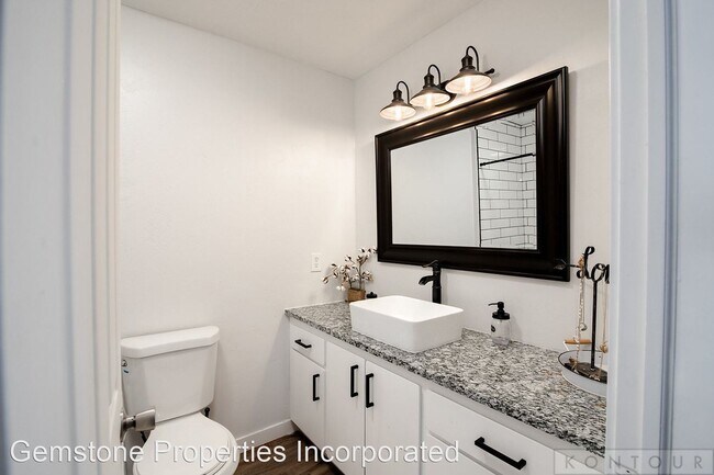 Foto del edificio - 3 br, 2 bath House - 725 North Willow Street