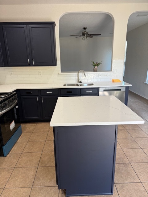 Building Photo - Room in House on Katherine Way