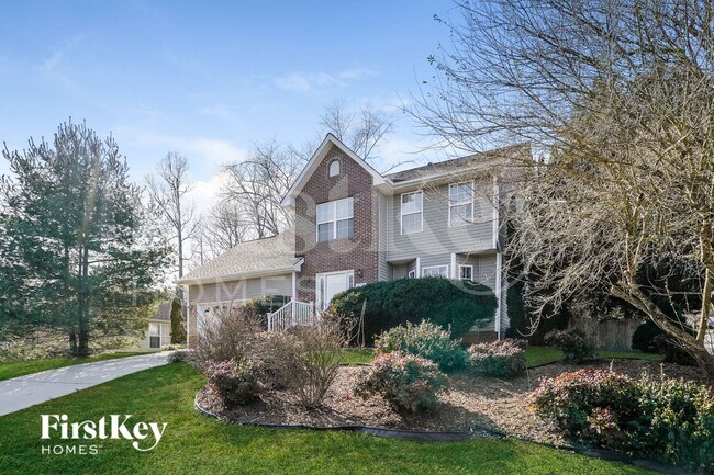 Building Photo - 3211 Bardwell Rd