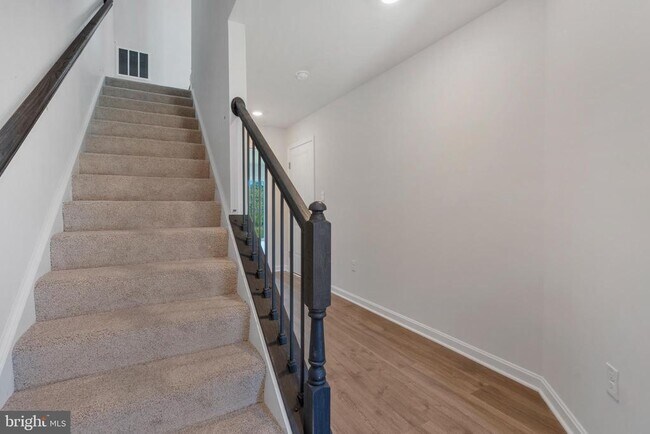 Foto del edificio - 7415 Fern Gully Way