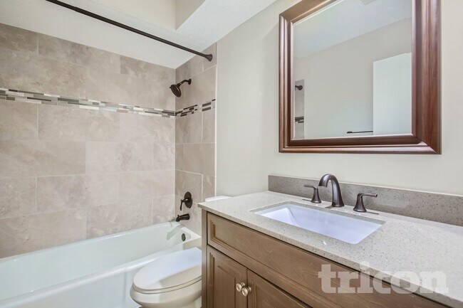 Foto del edificio - 1916 Lamplight Dr