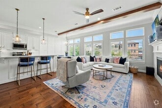 Building Photo - 11025 Upland Forest Dr