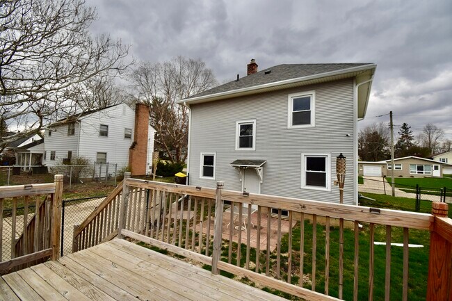 Foto del edificio - 252 W Cleveland St