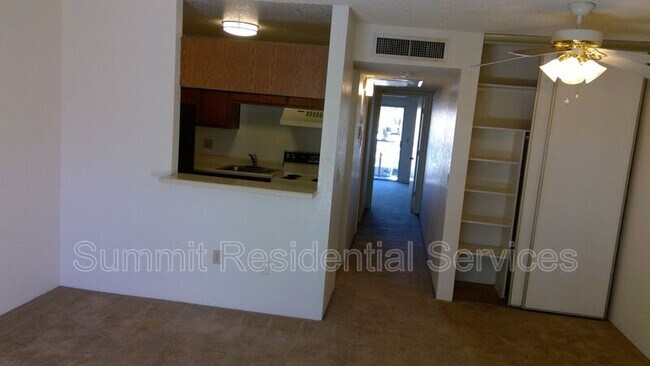 Foto del edificio - 8490 E Old Spanish Trail