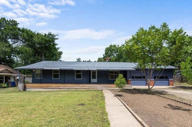 Building Photo - 8908 Capitol Dr