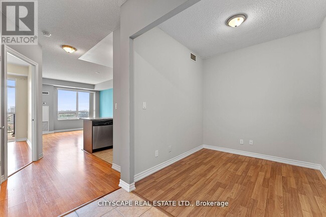 Building Photo - 133 Wynford Dr