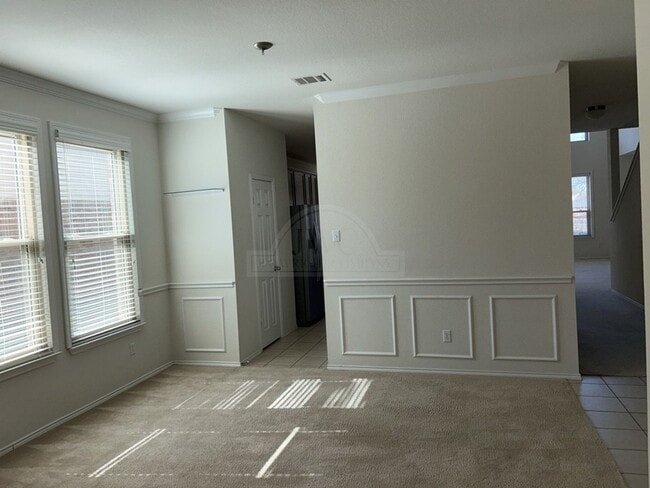 Foto del edificio - 5517 Siltstone Loop