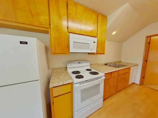 Building Photo - 1615 Ferry Alley