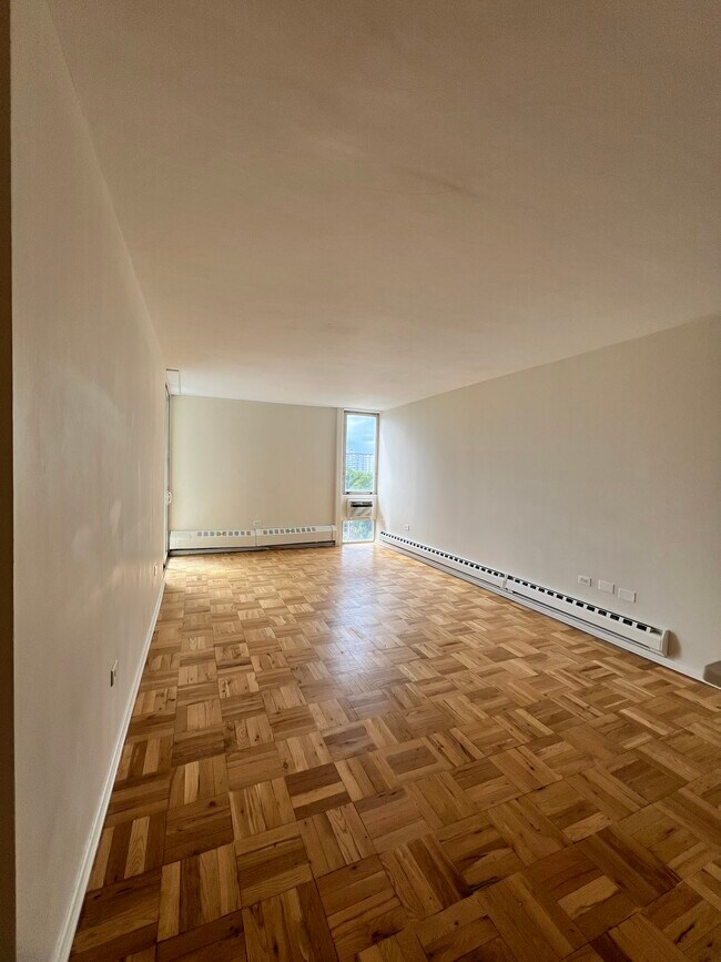 Foto del edificio - 87 Glenbrook Rd