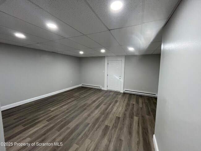 Foto del edificio - 539-541 E Pine St