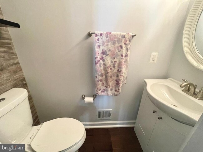 Building Photo - 14069 Madrigal Dr