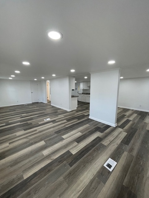 Building Photo - 1214 La Vega St