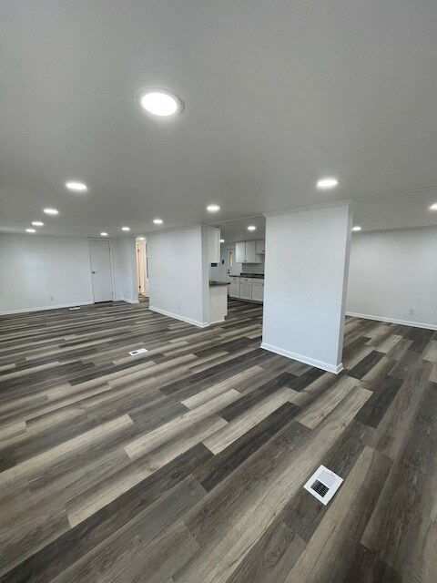 Foto del edificio - 1214 La Vega St