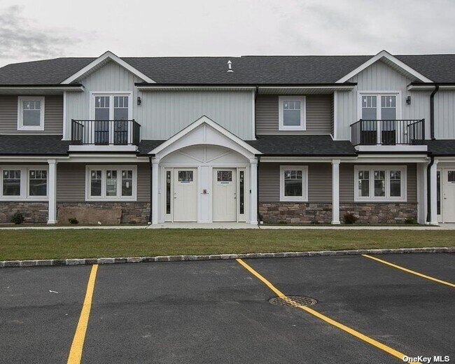 Foto del edificio - 170 W Montauk Hwy
