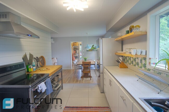 Foto del edificio - 2911 NW Greeley Ave