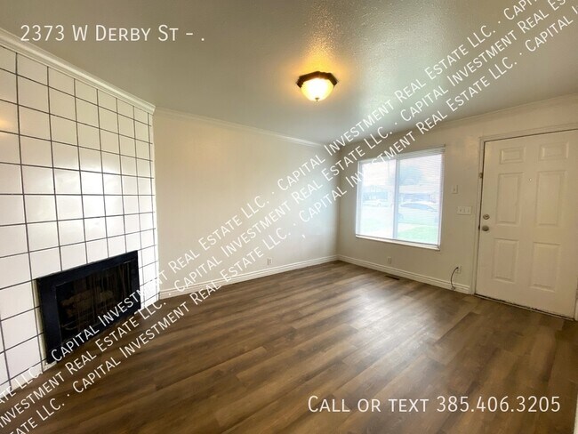 Building Photo - 2373 W Derby St