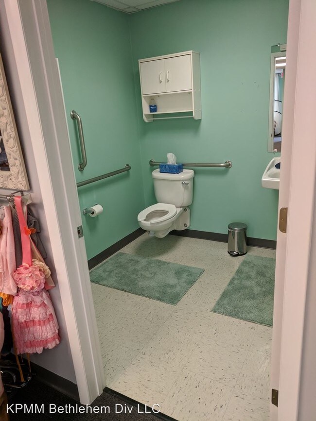 Foto del edificio - Studio, 1 bath Apartment - 1822 6th St.