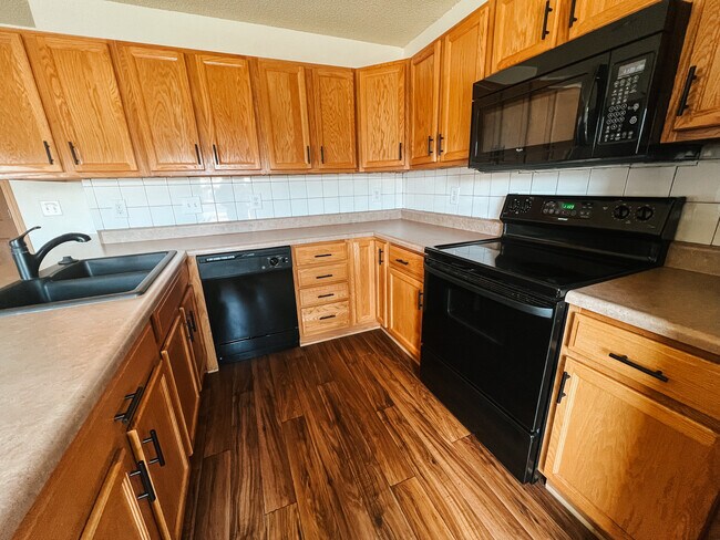 Building Photo - 8609 N Mersington Ln