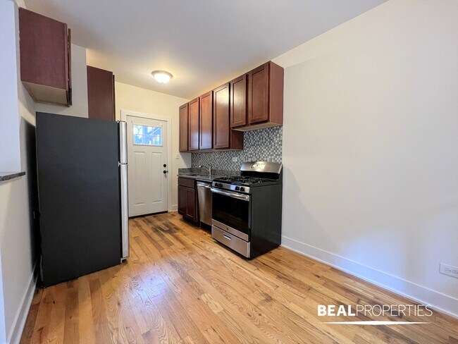 Foto del edificio - 3829 N Fremont St