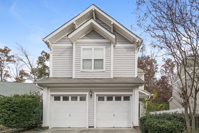 Building Photo - 10142 Old Carolina Dr