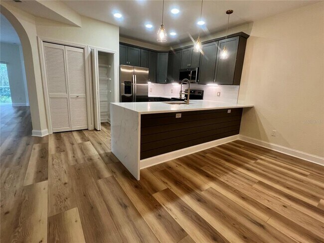 Foto del edificio - 1920 Heron Cove Dr