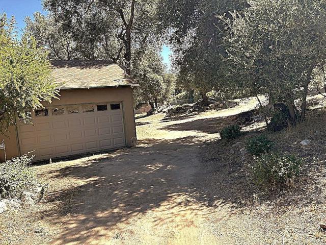 Building Photo - 29012 Oak Ln