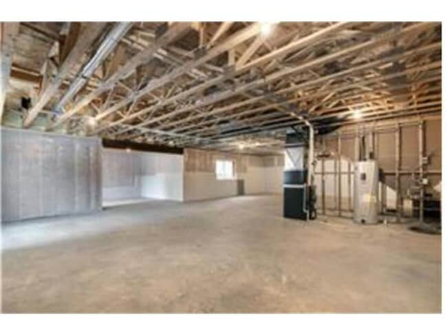 Building Photo - 316 Evergreen Dr