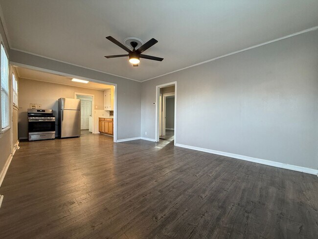 Foto del edificio - RD T 23-029