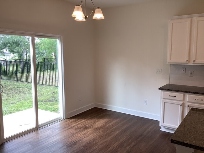 Building Photo - 8510 Highfield Ave