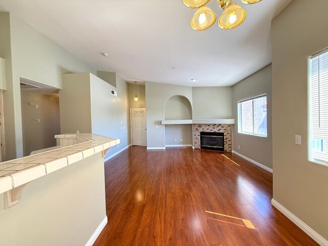 Foto del edificio - 5225 W Reno Ave