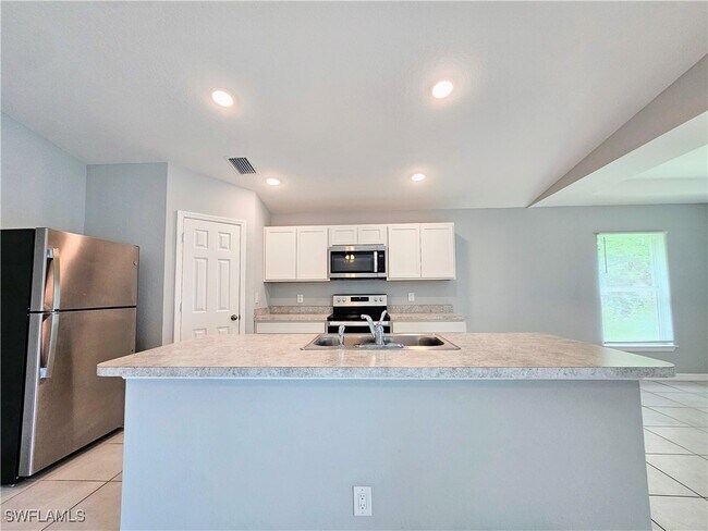 Foto del edificio - 1426 NE 34th St