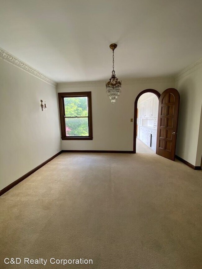 Building Photo - 2 br, 1.5 bath House - 1782 Lombard Street