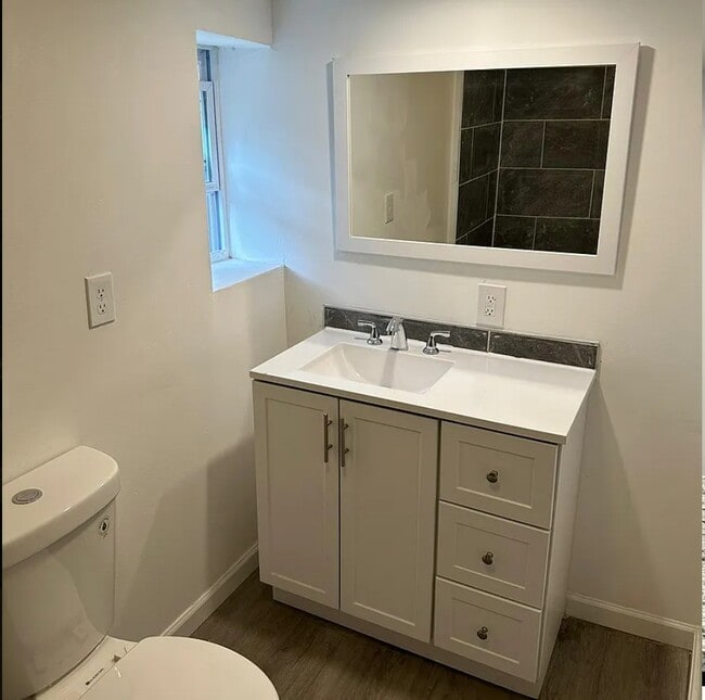 Photo - 1212 Sherman St House