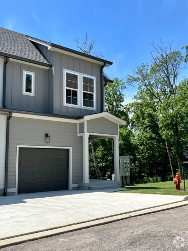 Building Photo - 2157 Chadwell Retreat Dr