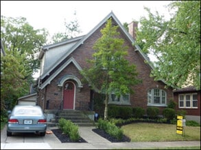 Building Photo - 2306 Emerson Ave