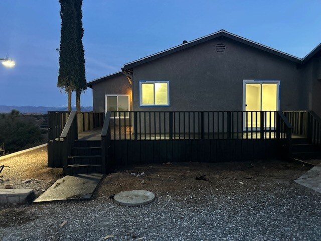 Building Photo - 10421 El Centro Rd