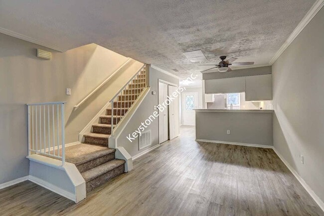 Foto del edificio - 6706 Witherington Ct NW