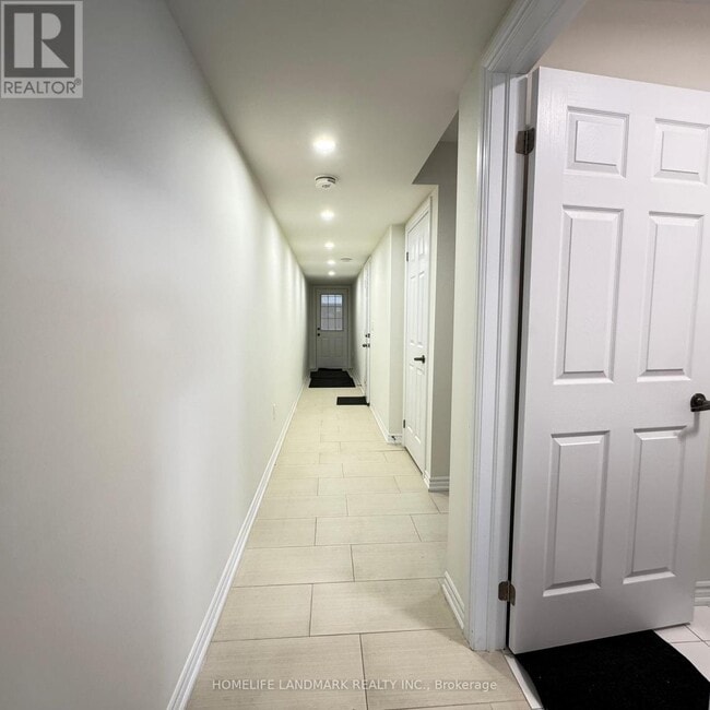 Photo du bâtiment - 43 George Peach Ave