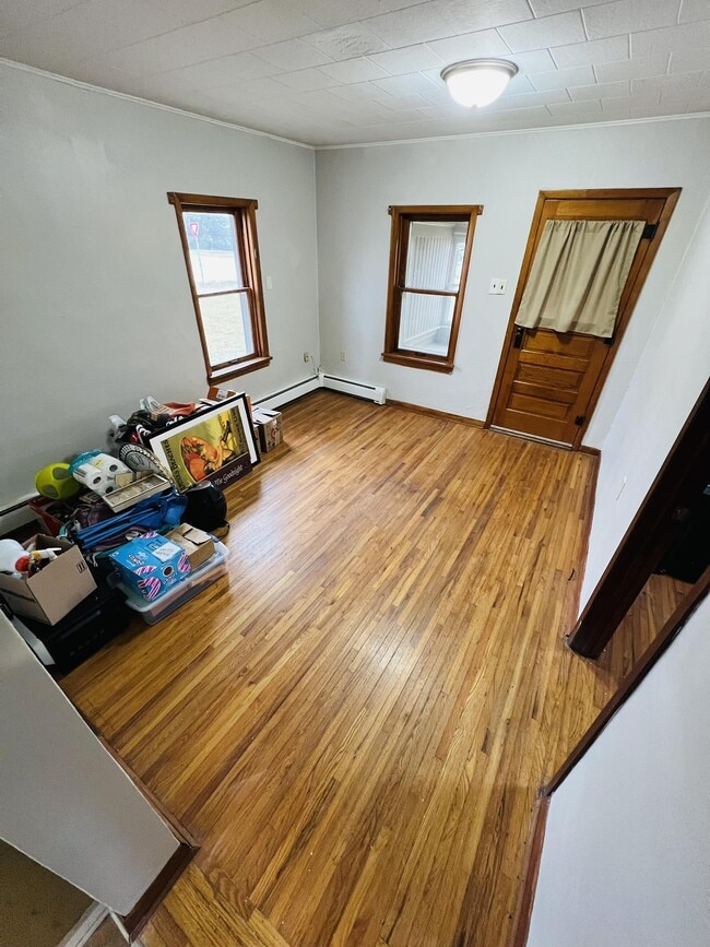Building Photo - 407 Patterson St