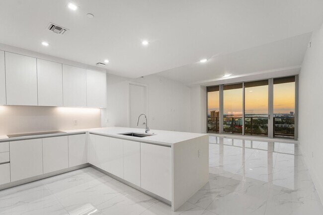 Foto del edificio - 220 Lake Shore Dr